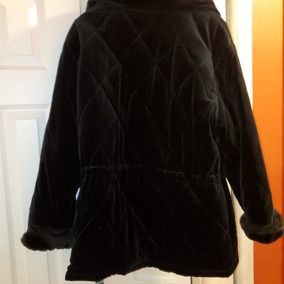 Jacket - Picture 3 of 3